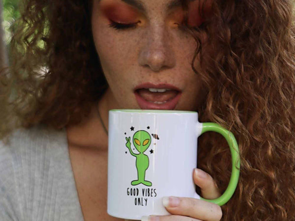 Good Vibes Only Alien Coffee Mug